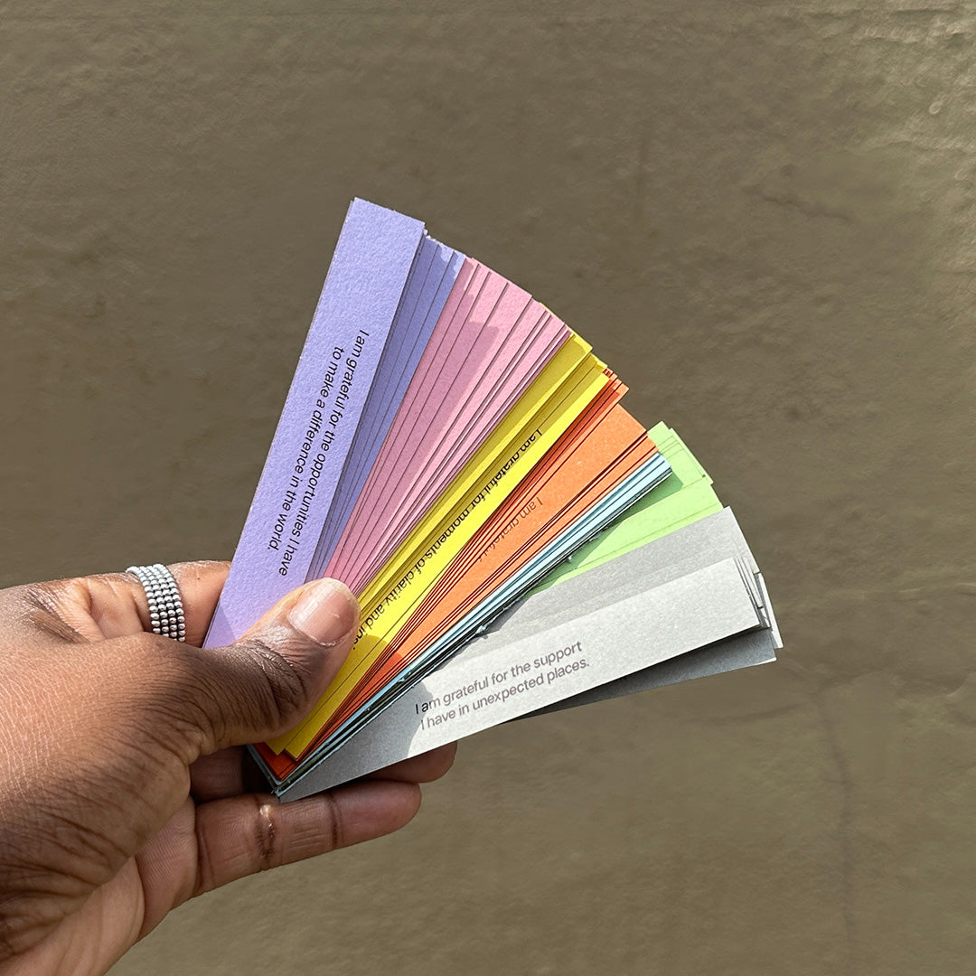 The Gratitude Jar – 70 Daily Prompts in a Handmade Gift Jar - Transform your mindset and uplift your mood